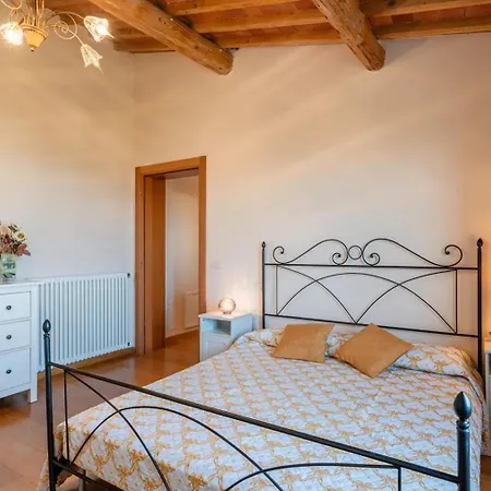 Ferienhaus Adora *